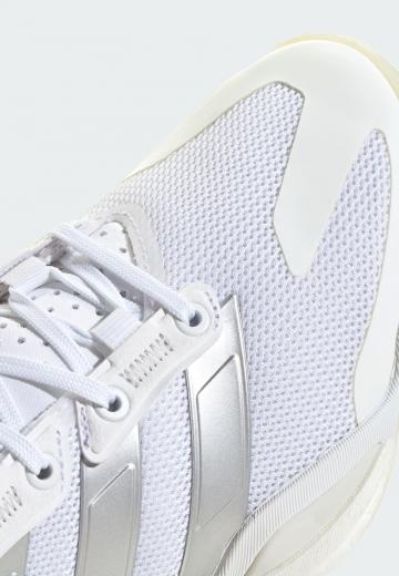 Кроссовки для зала