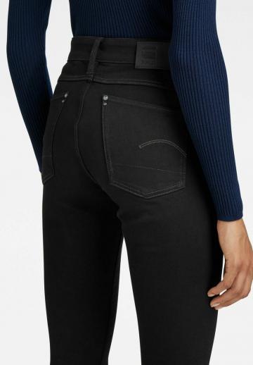 Узкие джинсы