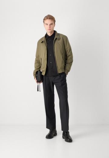 Куртка бомбер