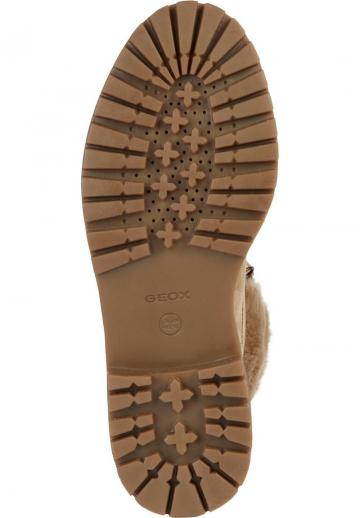 Зимние ботинки