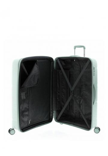 Чемодан на колесах