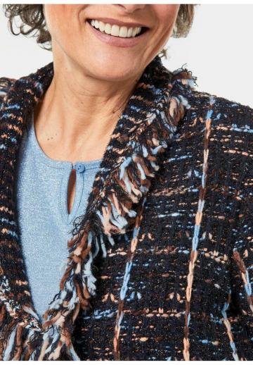 Длинный жилет