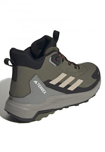 Походные ботинки