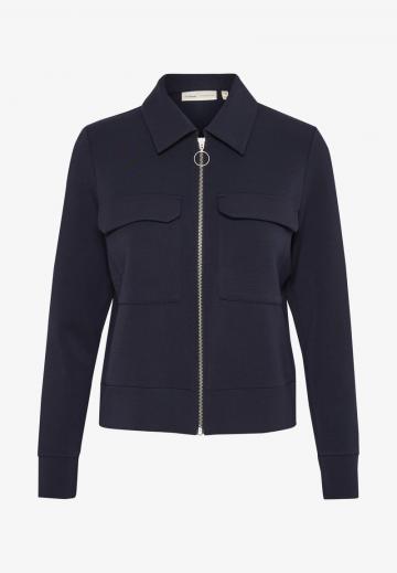 Куртка с накладнымит карманами