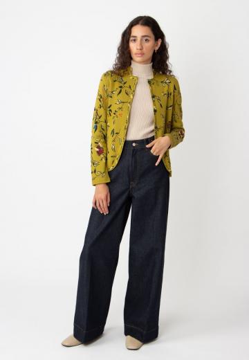 Жаккардовая вязаная кофта