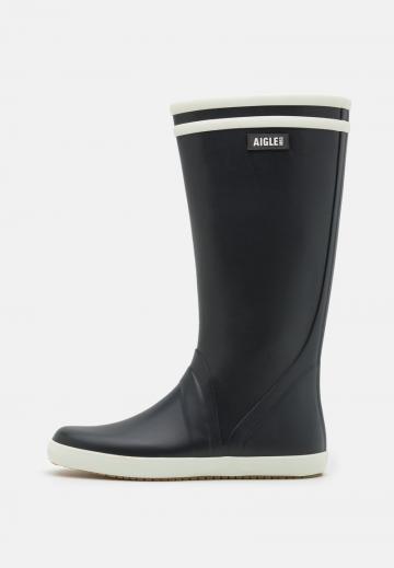 Резиновые сапоги