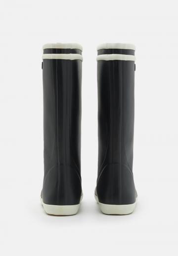 Резиновые сапоги