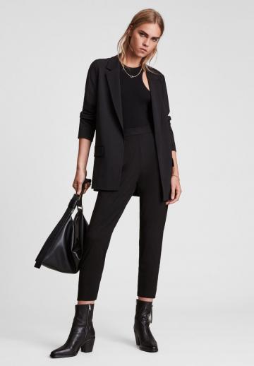 Блейзер с накладными карманами