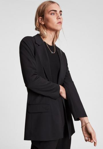 Блейзер с накладными карманами