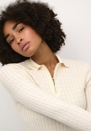 Пуловер с воротником поло