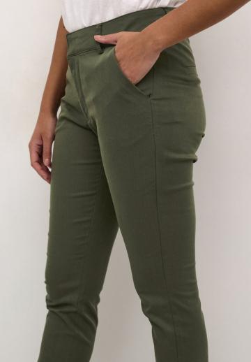 Узкие брюки