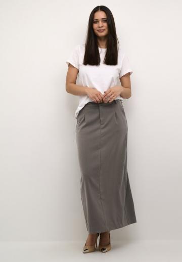 Юбка с накладными карманами