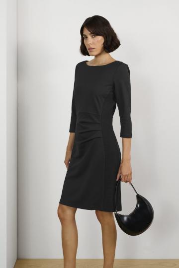 Платье футляр