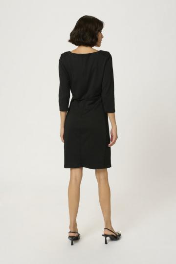 Платье футляр