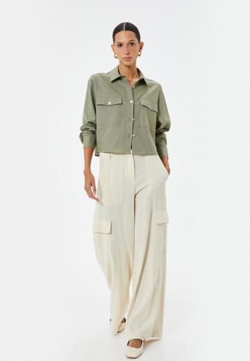 Блейзер с накладными карманами