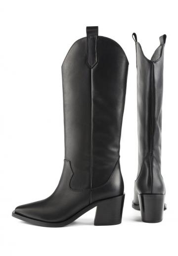 Ковбойские сапоги