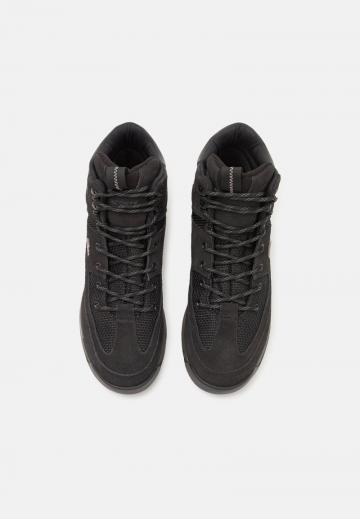 Высокие кеды