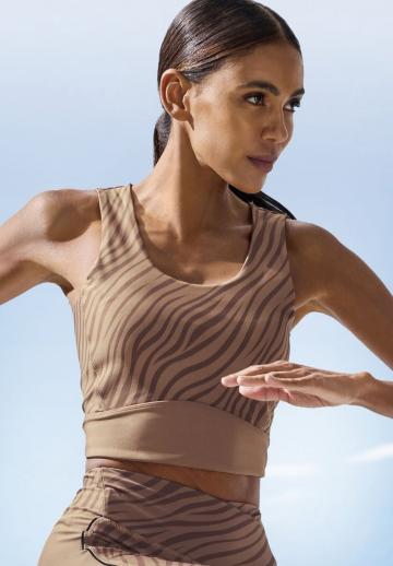 Спортивный топ