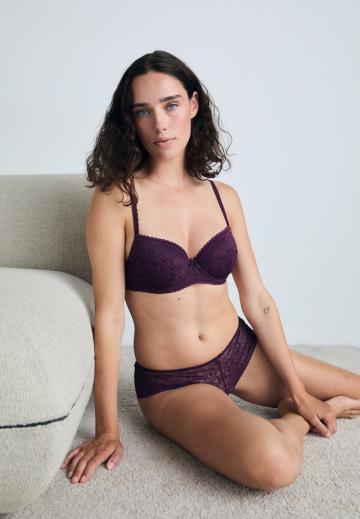 Бюстгальтер