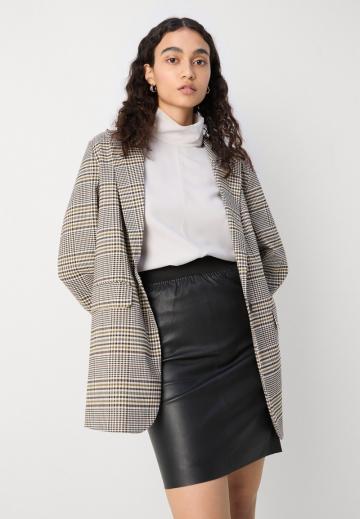 Кожаная юбка