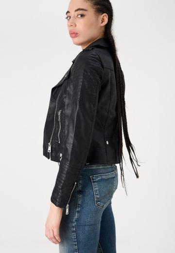 Клешеные джинсы