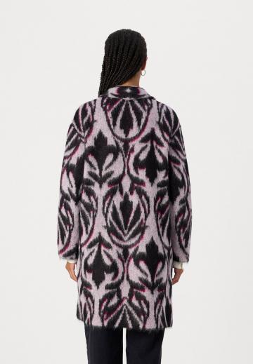 Жаккардовая вязаная кофта