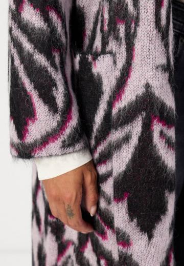 Жаккардовая вязаная кофта