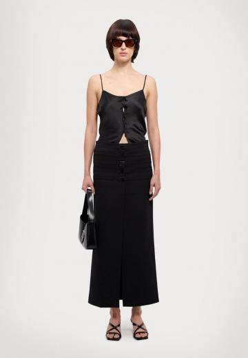 Юбка с накладными карманами