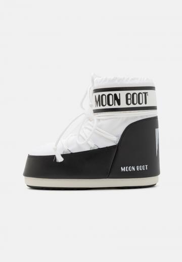 Зимние ботинки