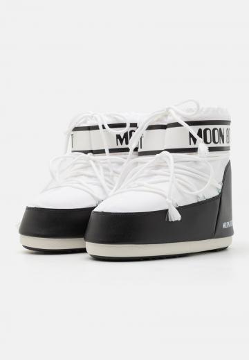 Зимние ботинки