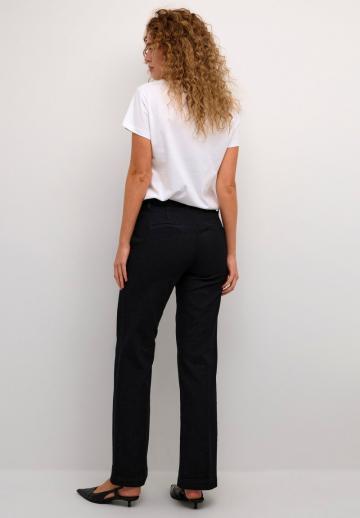 Клешеные джинсы