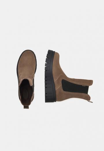 Ботинки челси