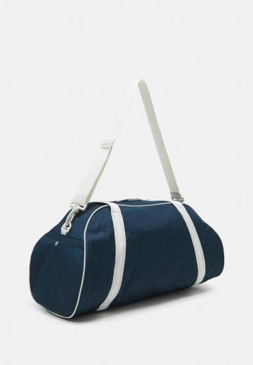 Спортивная сумка