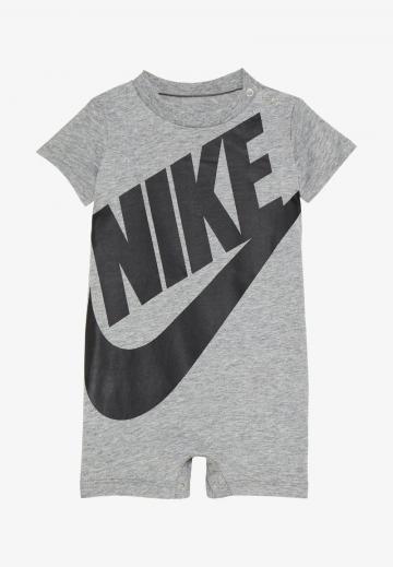 Набор одежды