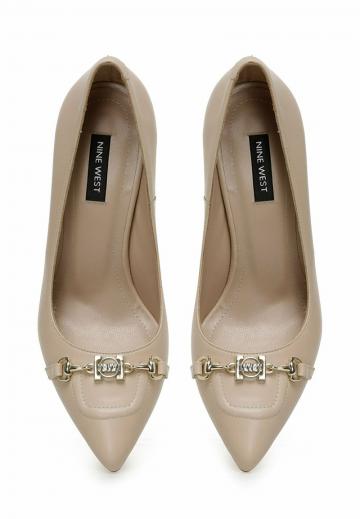 Туфли на высоком каблуке