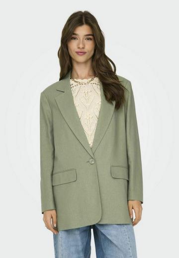 Блейзер с накладными карманами