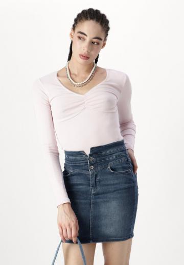 Юбка с накладными карманами