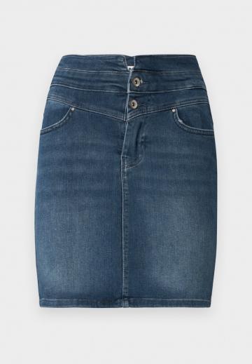 Юбка с накладными карманами