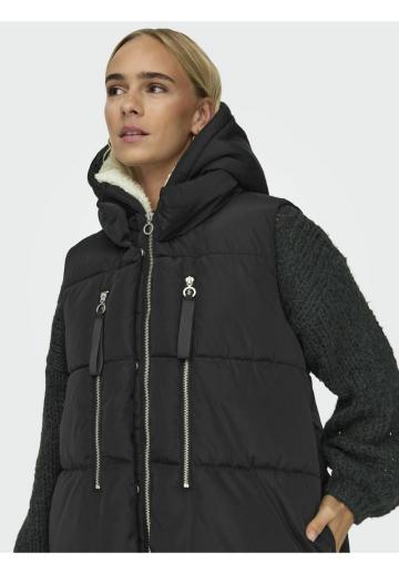 Длинный жилет