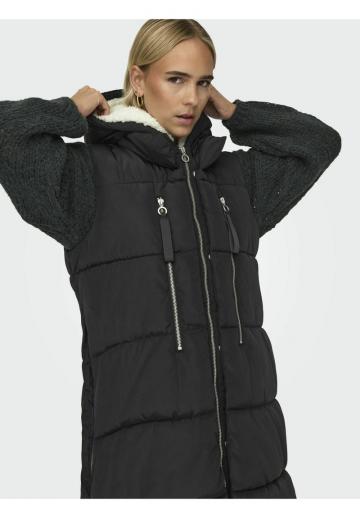 Длинный жилет