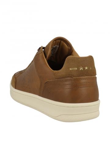 Тренировочные кроссовки