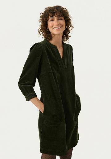 Короткое платье