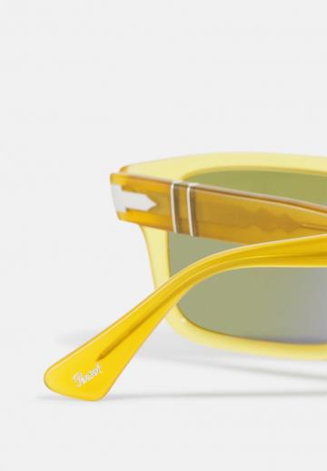 Солнечные очки