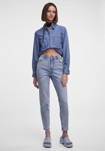 Короткие джинсы