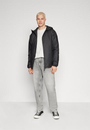 Куртка-дождевик