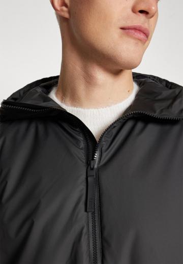 Куртка-дождевик