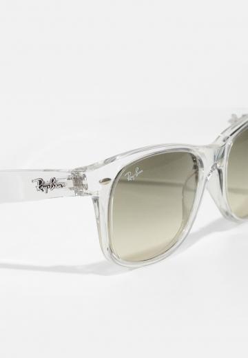 Солнечные очки