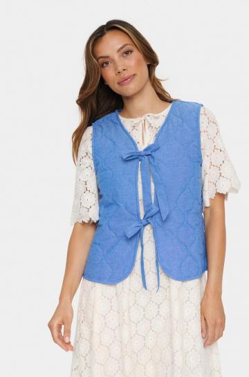 Короткая куртка