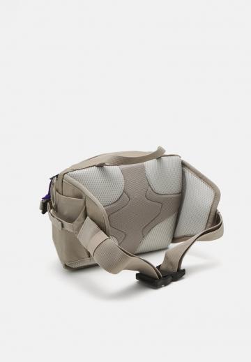 Сумка на пояс