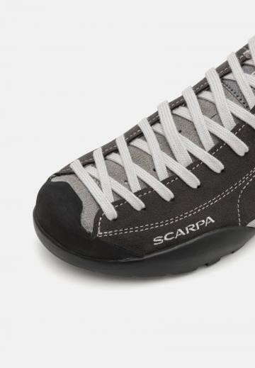 Походная обувь